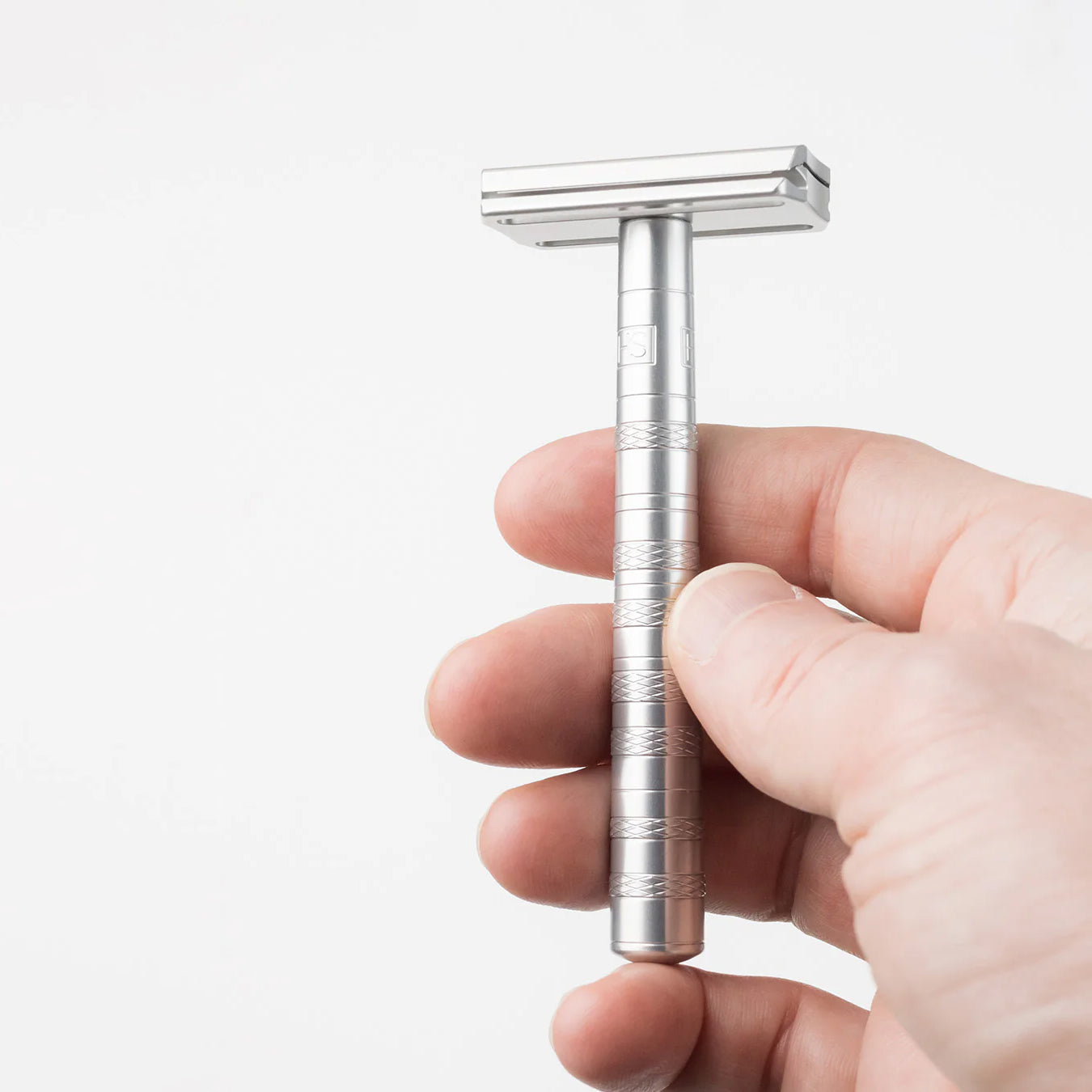 Henson Shaving AL13 Safety Razor – Precision, Comfort & Sustainability