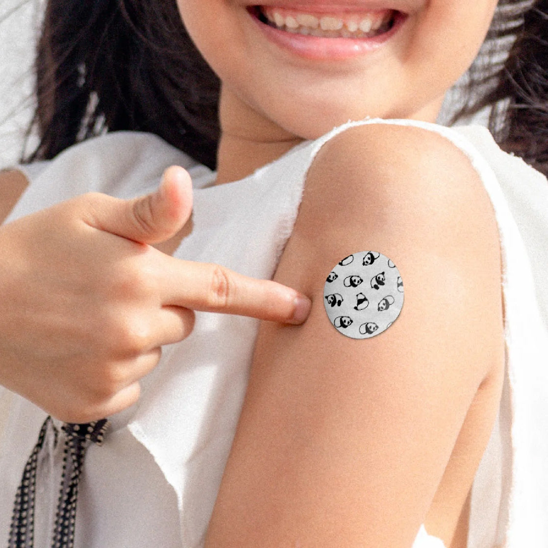PATCH Bite Relief Spots with Activated Charcoal - 30 Eco-Friendly Bamboo Dots