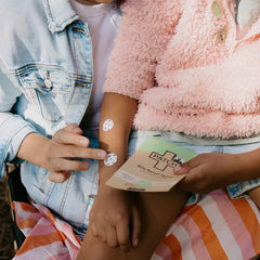 PATCH Bite Relief Spots with Activated Charcoal - 30 Eco-Friendly Bamboo Dots