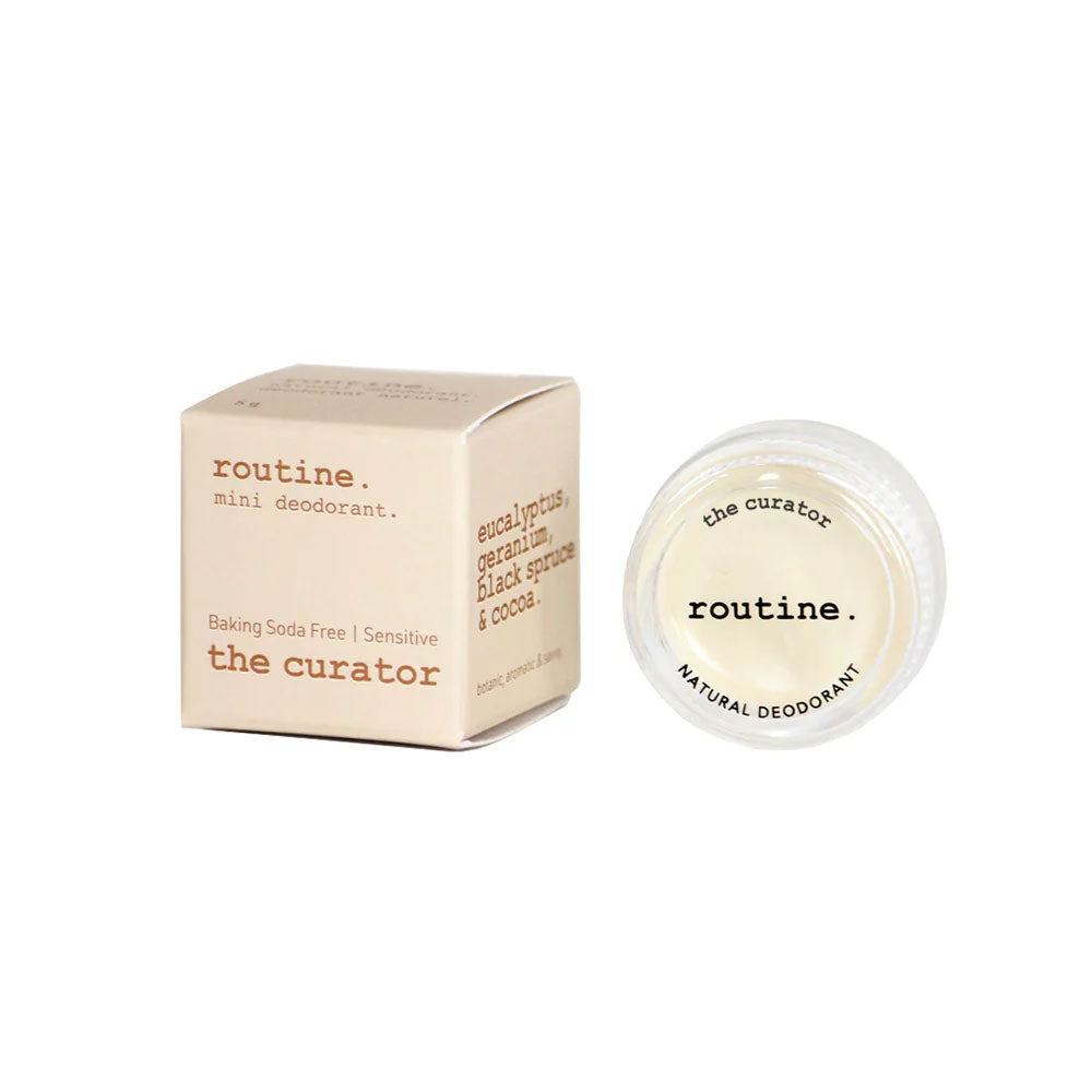 routine The Curator natural deodorant mini - closed glass jar with clear lid showing baking soda-free sensitive skin formula details